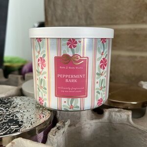Peppermint Bark Candle